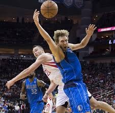 全英羽球超级1000赛｜阿叶荣韵皆一轮游 阀敏雪耻闯次圈